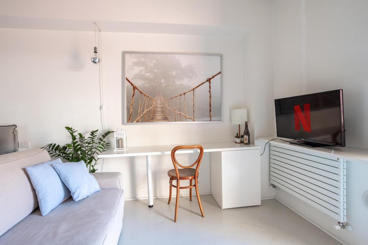 Design Loft Walking Distance Brera-Duomo With Wifi+Netflix Apartment Milano Exterior foto